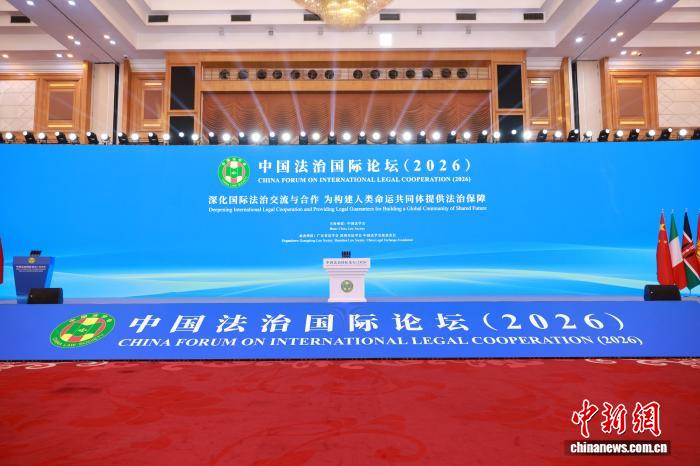 在实时数据分析，提供深度赛事洞察。方面，极速电竞提供贴心周到的支持。 - 极速电竞
